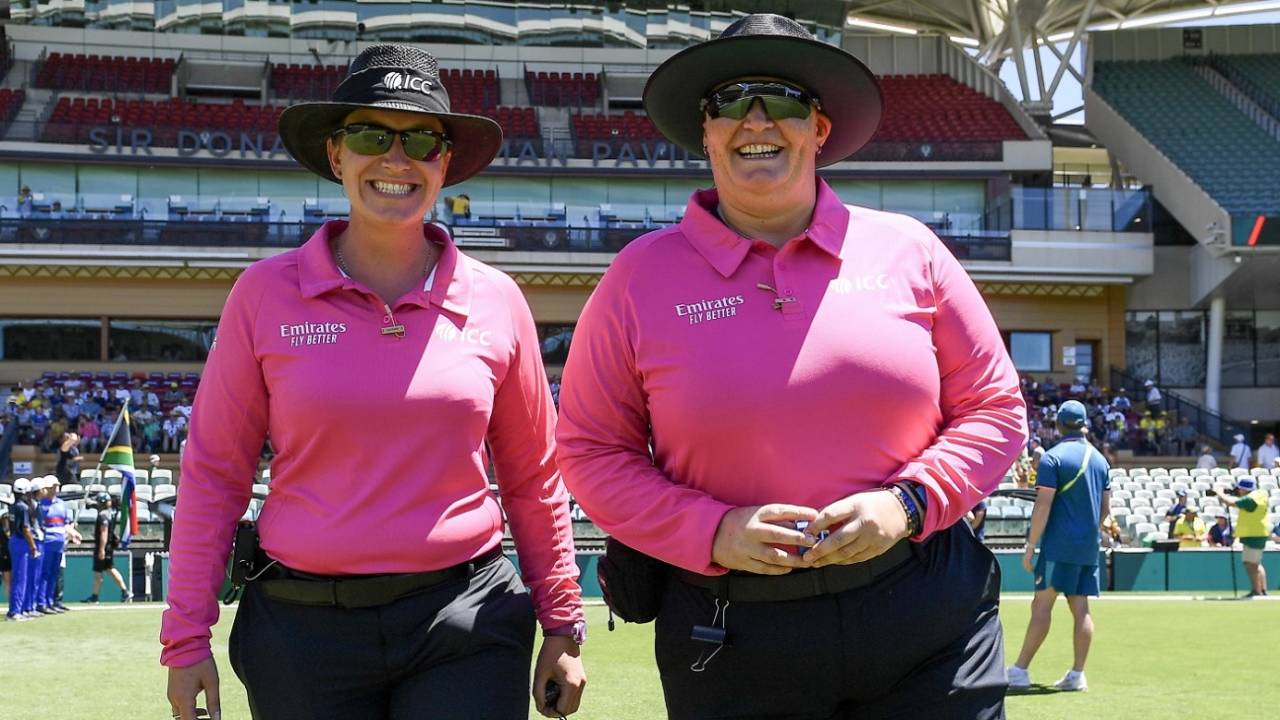 Umpires Claire Polosak and Sue Redfern are all smiles as they walk out to officiate, Australia vs South Africa, 1st ODI, Adelaide, February 3, 2024