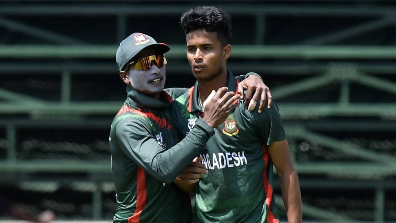 Rohanat Doullah Borson gets the accolades for dismissing Azan Awais, Bangladesh vs Pakistan, Benoni, Under-19 Men's World Cup, February 3, 2024
