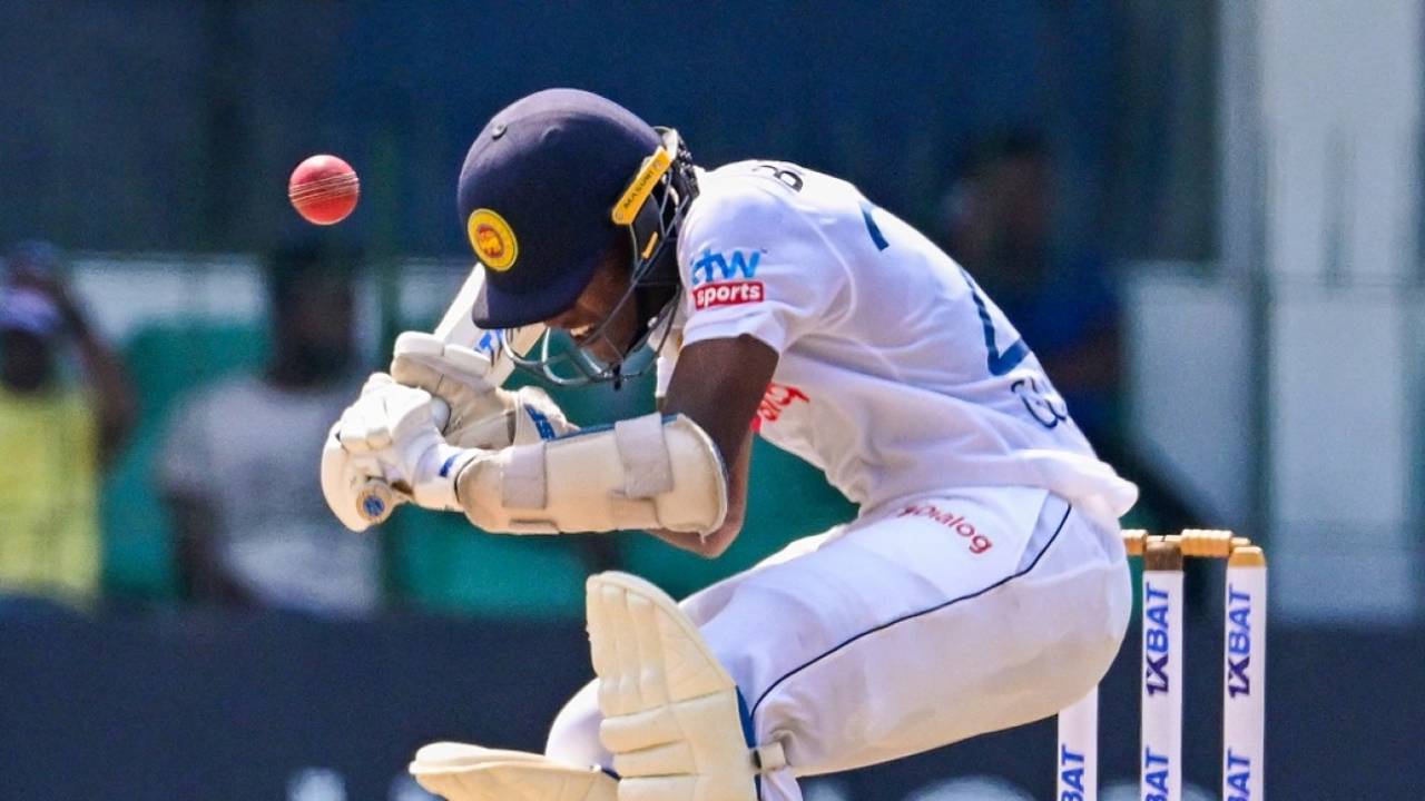Chamika Gunasekara took a blow to the helmet on Test debut&nbsp;&nbsp;&bull;&nbsp;&nbsp;AFP/Getty Images