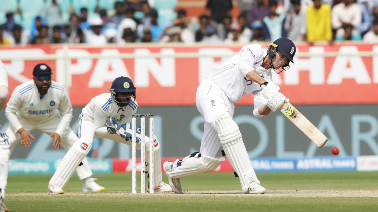 Tom Hartley goes on the attack, India vs England, 2nd Test, Visakhapatnam, 4th day, February 5, 2024