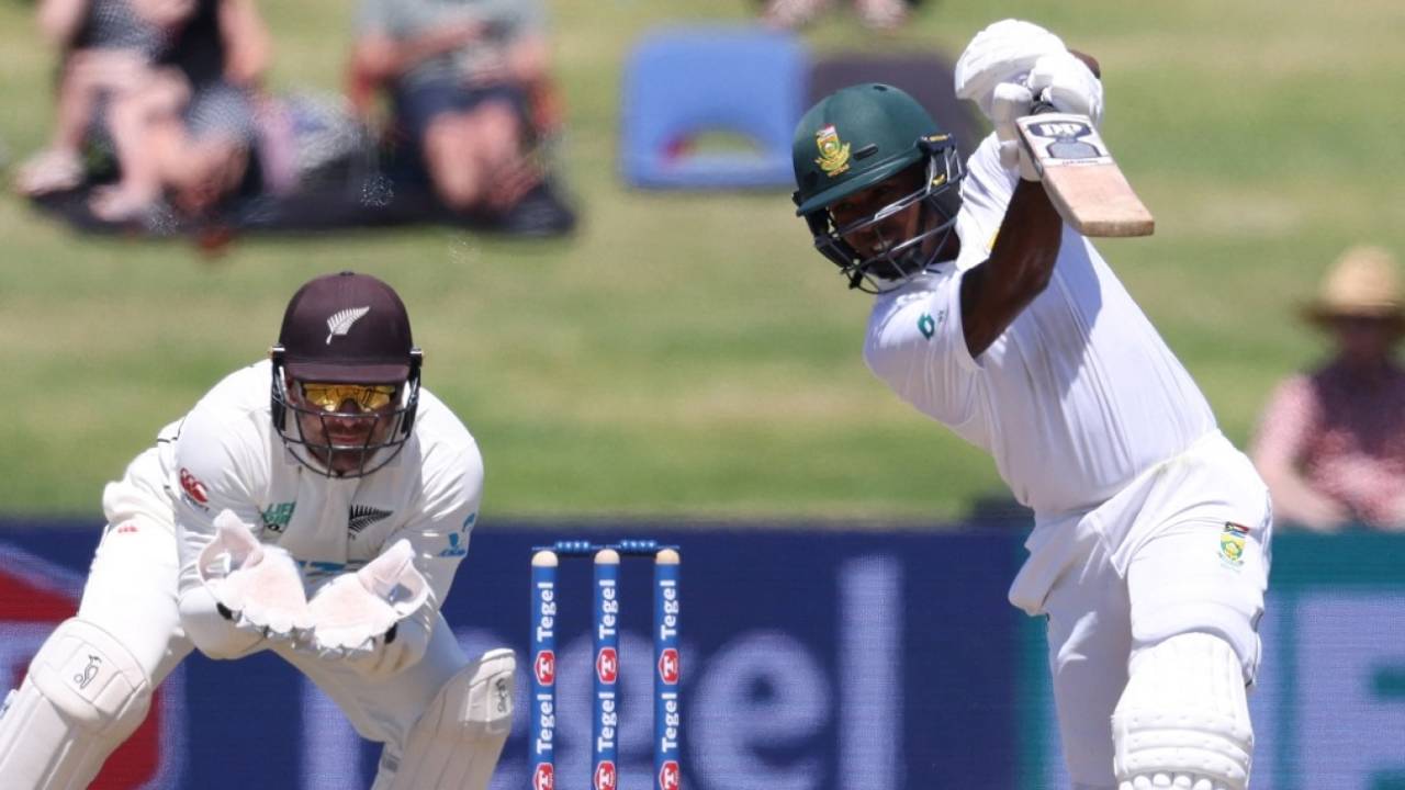 Keegan Petersen was the lone bright spark for South Africa as he moved to lunch 33*, New Zealand vs South Africa, 1st Test, Mount Maunganui, 3rd day, February 6, 2024