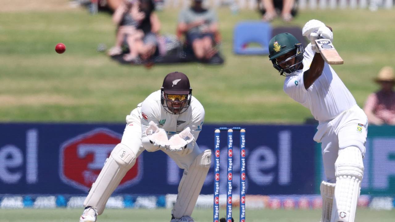 Keegan Petersen was the lone bright spark for South Africa as he moved to lunch 33*, New Zealand vs South Africa, 1st Test, Mount Maunganui, 3rd day, February 6, 2024