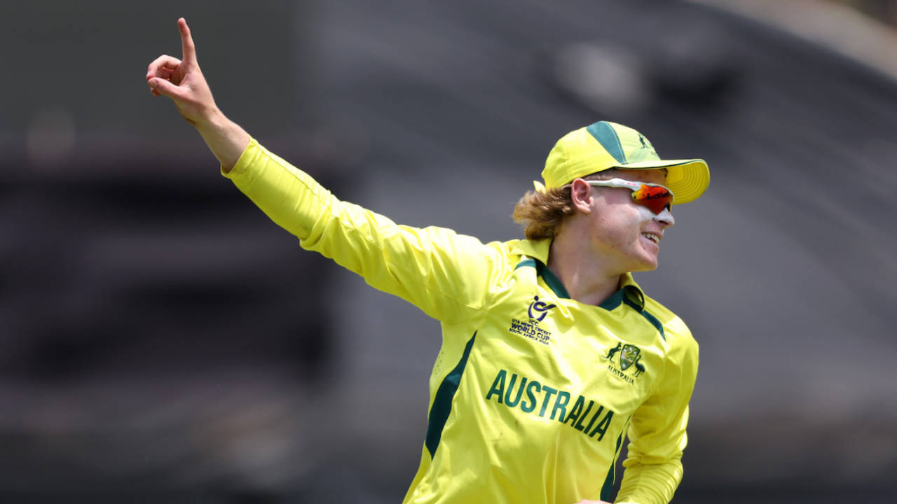 Oliver Peake took a sharp catch in the deep to send back Arafat Minhas, Australia vs Pakistan, Under-19 World Cup 2024, 2nd semi-final, Benoni, February 8, 2024
