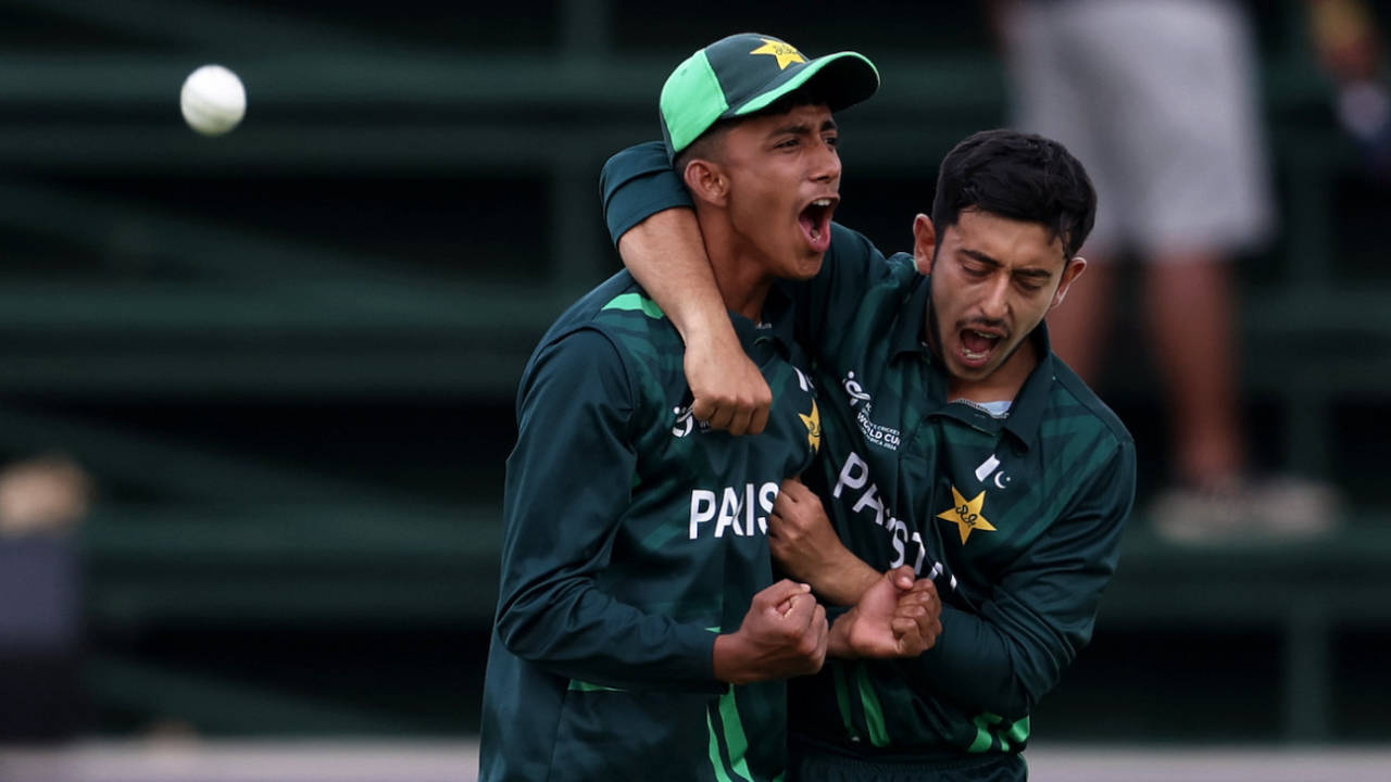Haroon Arshad (L) celebrates with Azan Awais after taking the catch to dismiss Hugh Weibgen, Australia vs Pakistan, Under-19 World Cup 2024, 2nd semi-final, Benoni, February 8, 2024