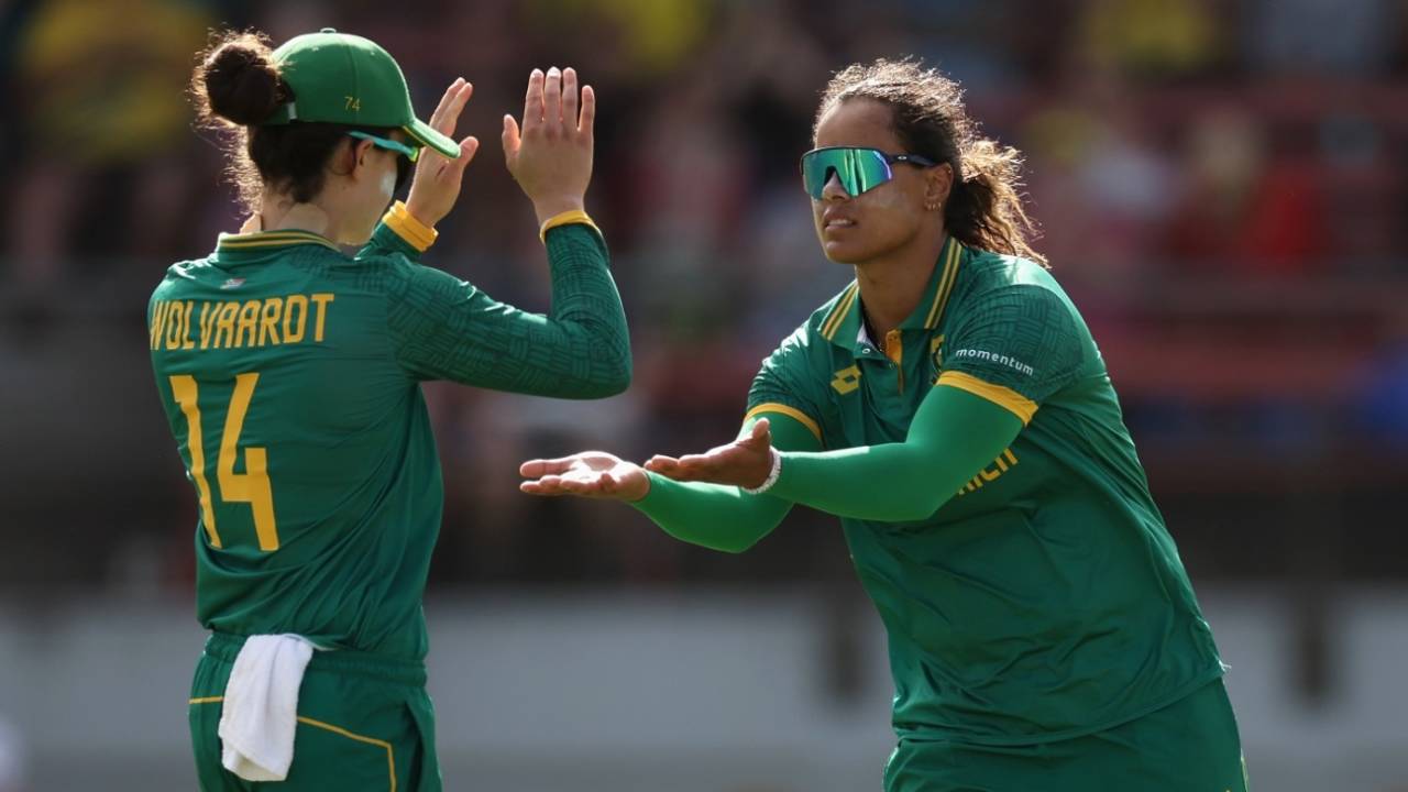 Chloe Tryon celebrates after getting rid of Tahlia McGrath, Australia vs South Africa, 3rd ODI, North Sydney, February 10, 2024