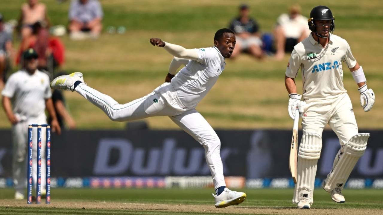 Tshepo Moreki bowls, New Zealand vs South Africa, 2nd Test, Hamilton, 2nd day, February 14, 2024