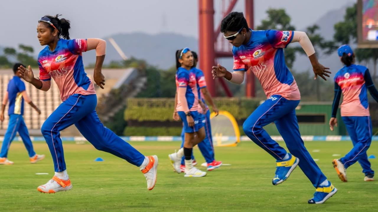 Allrounders Jintimani Kalita and Pooja Vastrakar during a fielding drill, WPL 2024, Mumbai, February 17, 2024