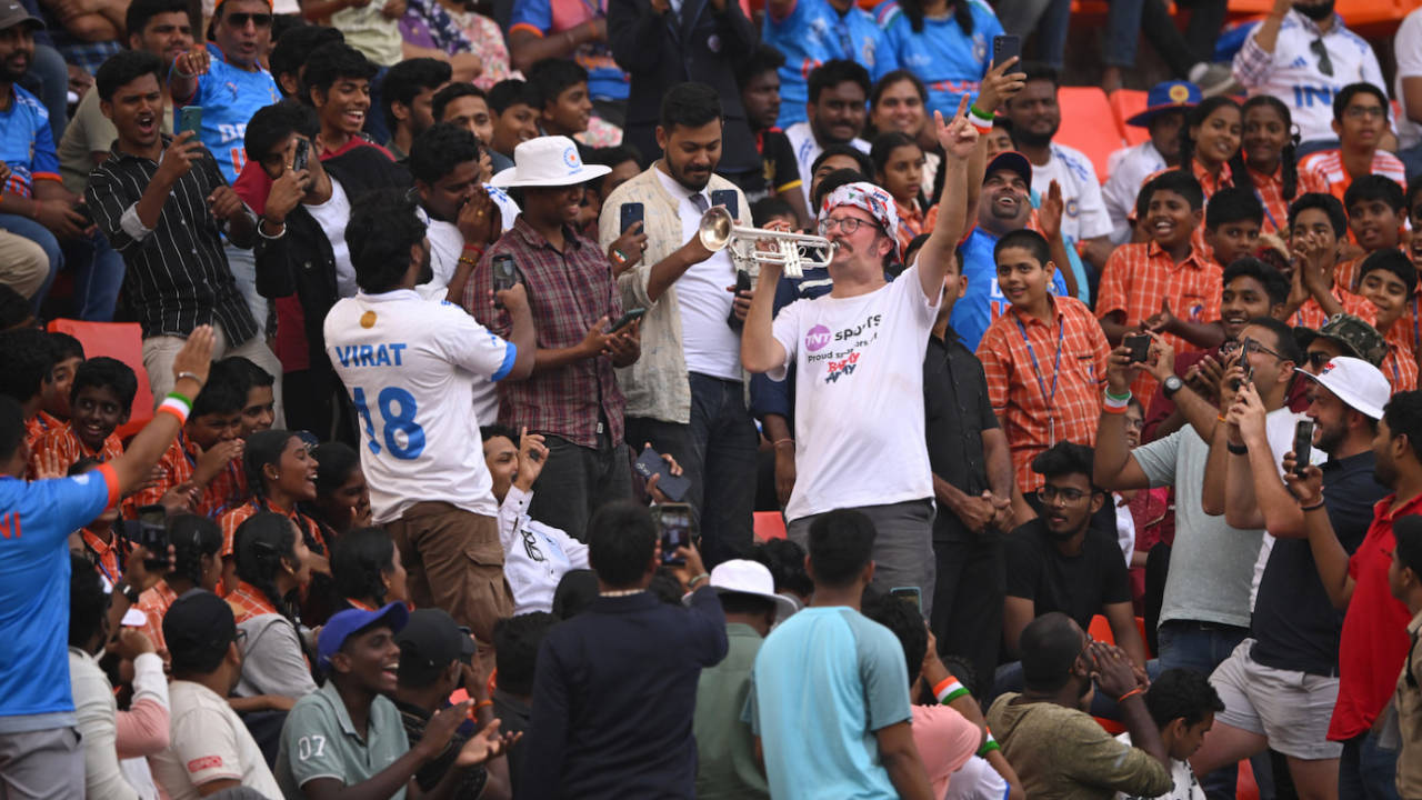 Simon Finch, The Barmy Army Trumpeter entertains the crowd, 1st Test, Hyderabad, 2nd day, January 26, 2024