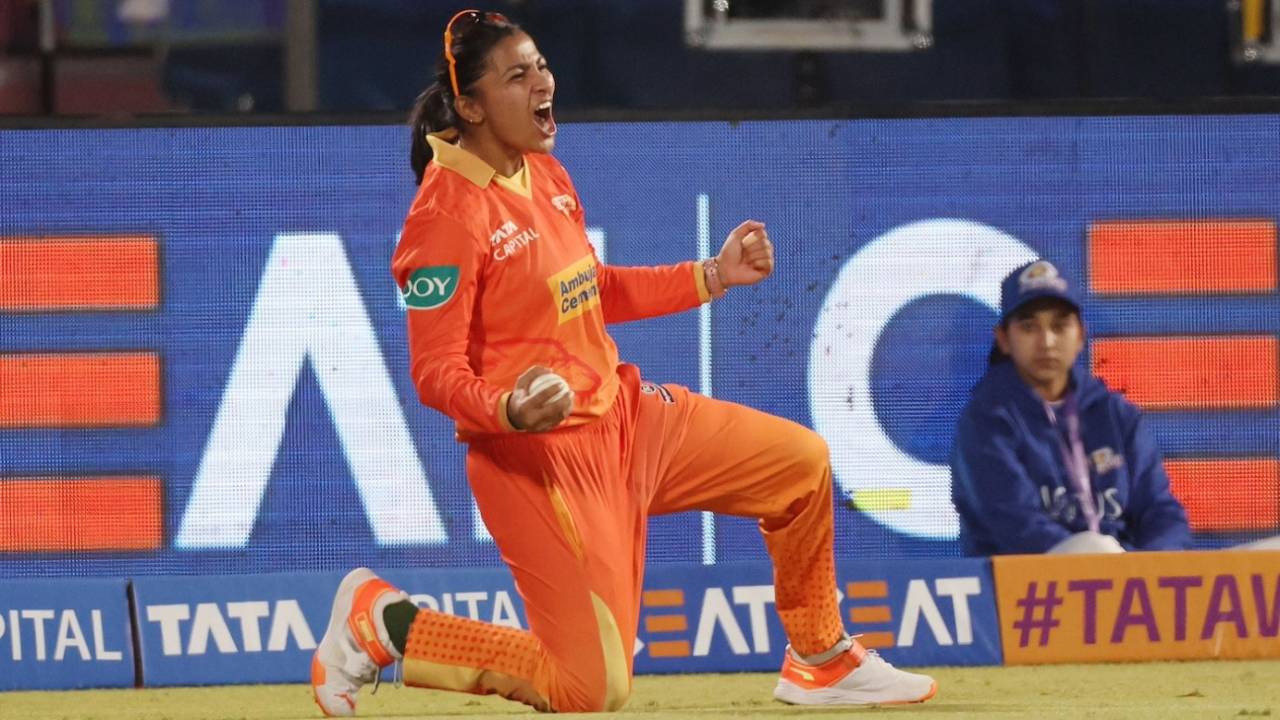 Sneh Rana roars after taking the catch of Hayley Matthews, Gujarat Giants vs Mumbai Indians, WPL, Delhi, March 9, 2024