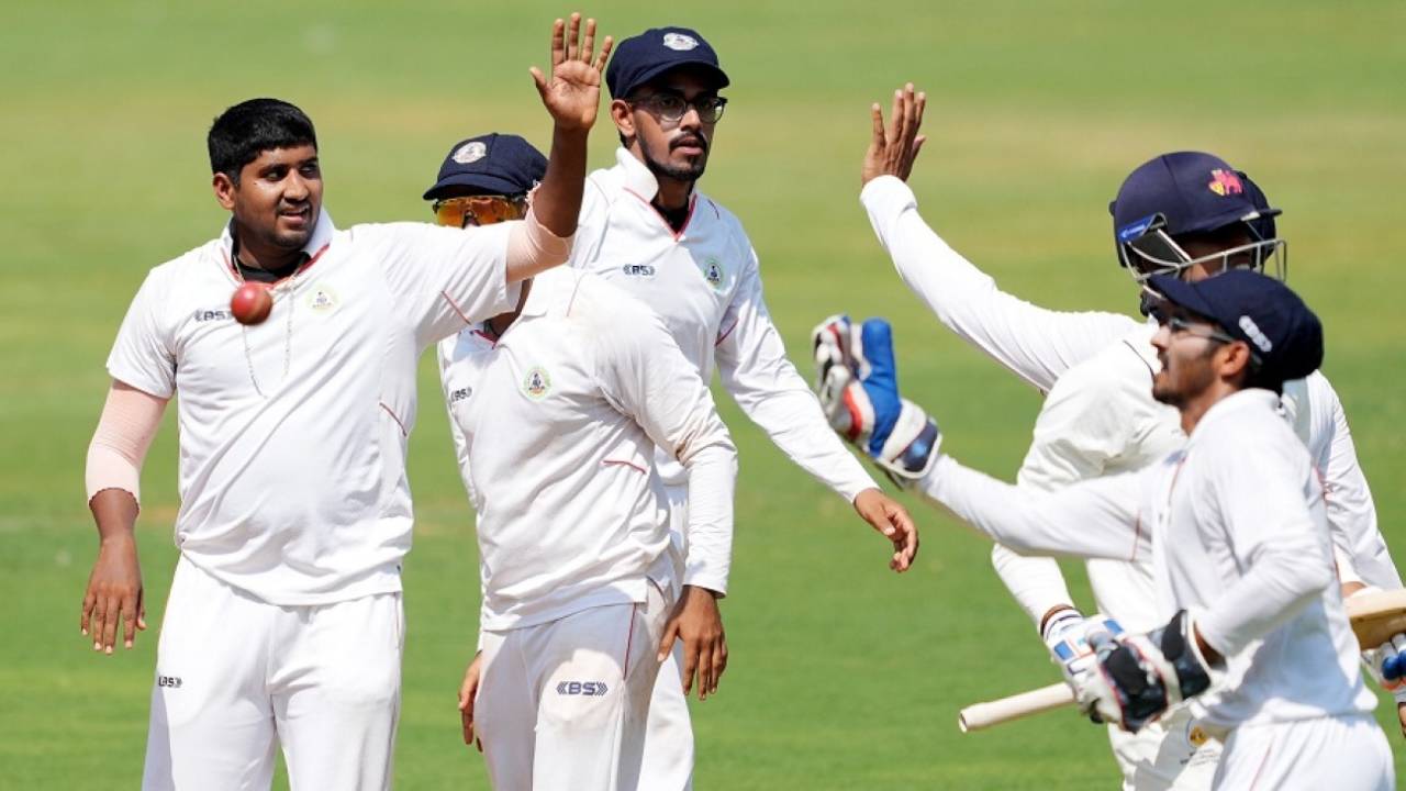 Yash Thakur dismissed Tanush Kotian and Shams Mulani, Mumbai vs Vidarbha, Ranji Trophy 2023-24 final, Mumbai, March 10, 2024
