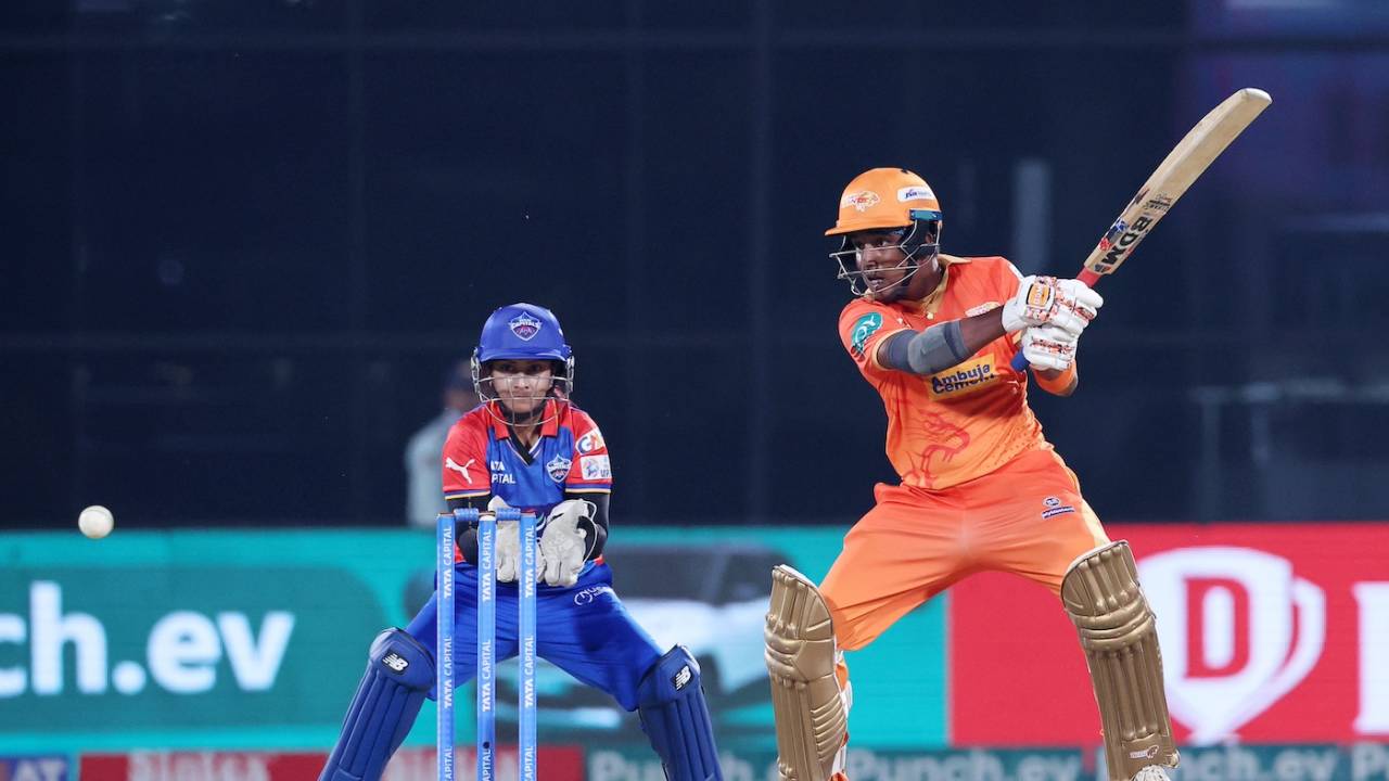 Bharti Fulmali consolidated in the middle overs, Delhi Capitals vs Gujarat Giants, WPL 2024, Delhi, March 13, 2024