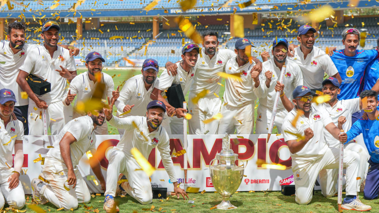 Mumbai celebrate their 42nd Ranji Trophy win, Mumbai vs Vidarbha, Ranji Trophy final, 5th day, Mumbai, March 14, 2024