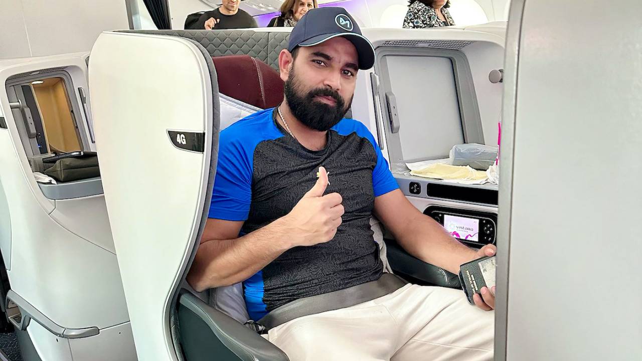 Mohammed Shami returns to India after surgery