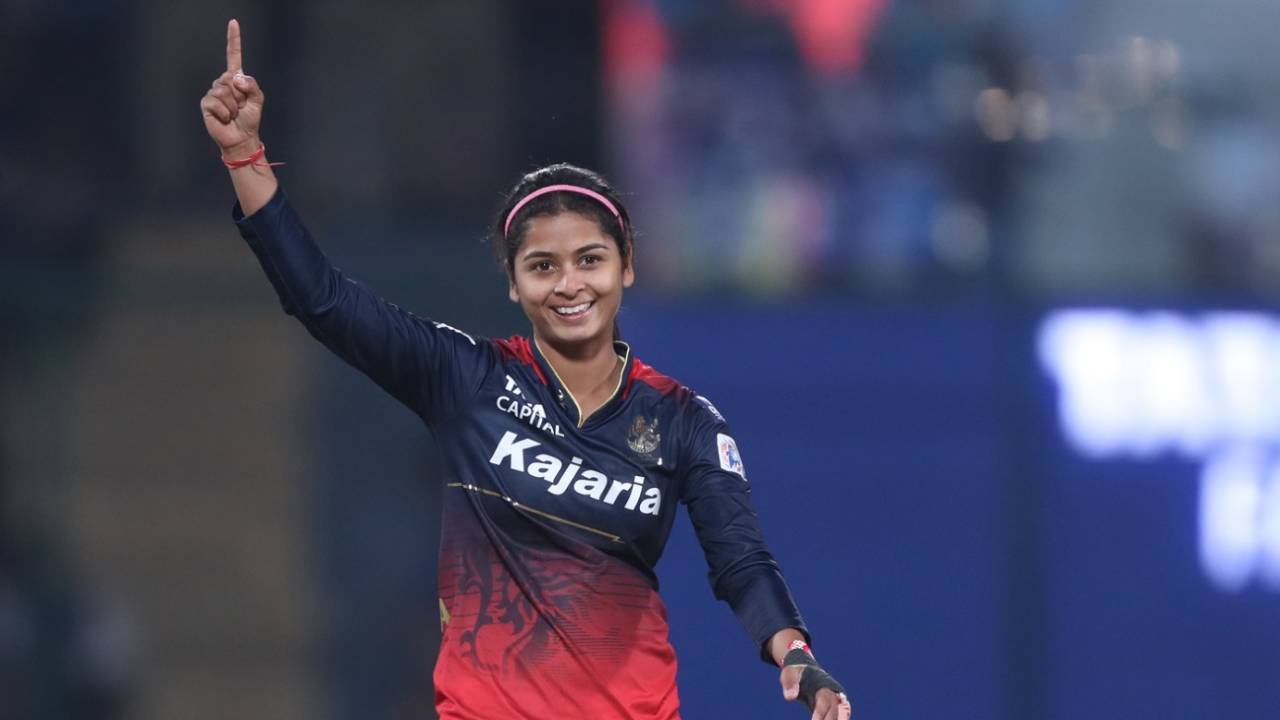 Shreyanka Patil celebrates the big wicket of Harmanpreet Kaur, Mumbai Indians vs Royal Challengers Bangalore, WPL, Eliminator, Delhi, March 15, 2024 