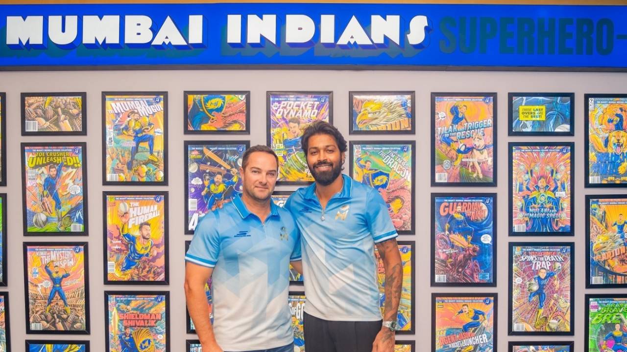 Head coach Mark Boucher and captain Hardik Pandya in the MI team room, Mumbai, March 18, 2024