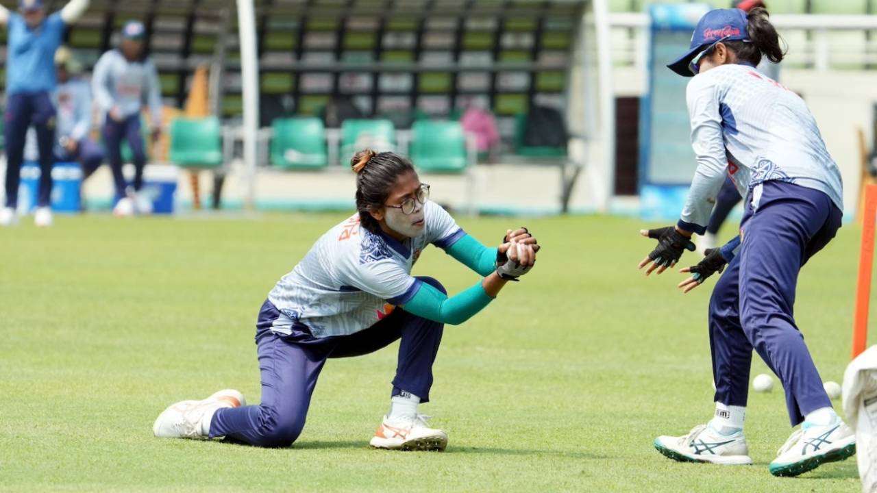Fahima Khatun latches on to a catch at training, Dhaka, March 23, 2024