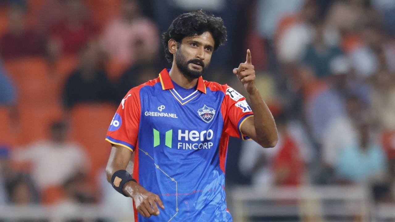 Khaleel Ahmed picked up two wickets in the penultimate over, Punjab Kings vs Delhi Capitals, IPL 2024, Mullanpur, March 23, 2024