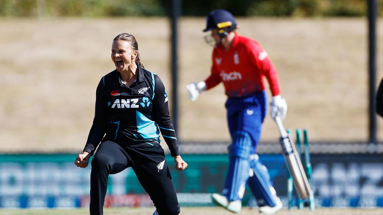 Suzie Bates closed out the game for New Zealand