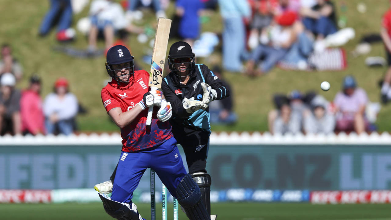 Nat Sciver-Brunt shared a fifty stand with Heather Knight, New Zealand Women vs England Women, 5th T20, Wellington, March 29, 2024