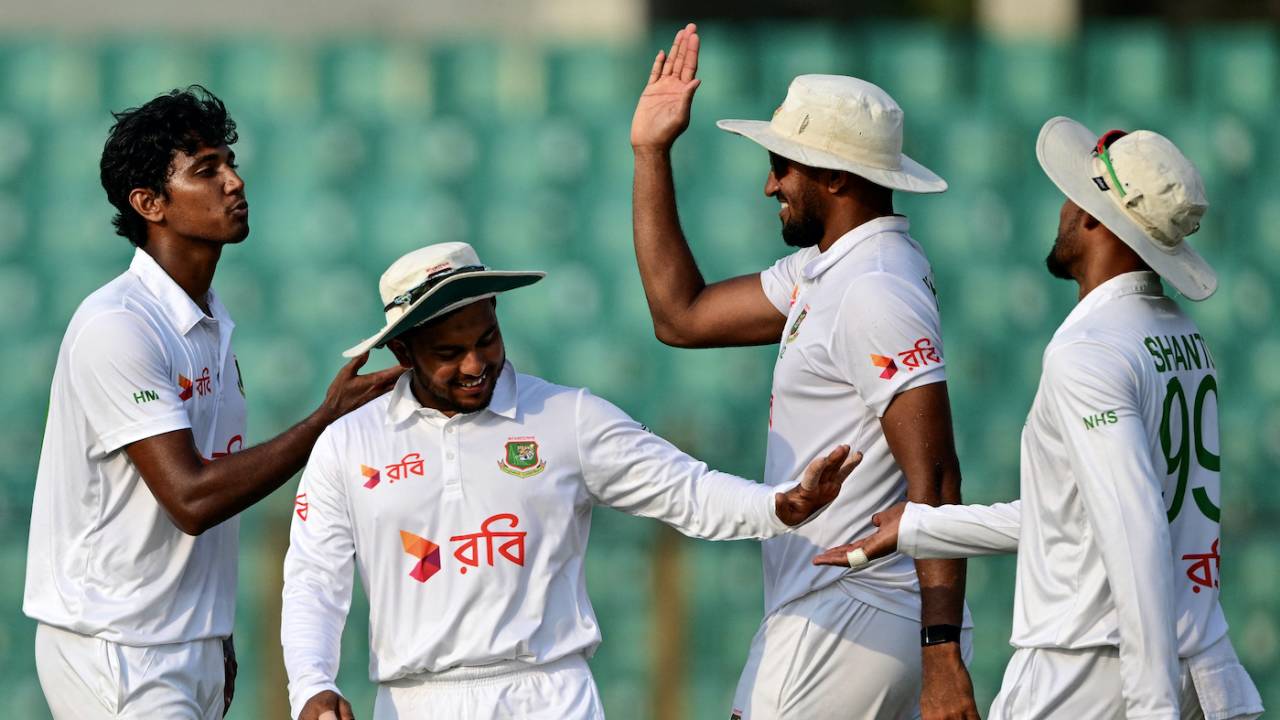 Hasan Mahmud took four of the first five wickets