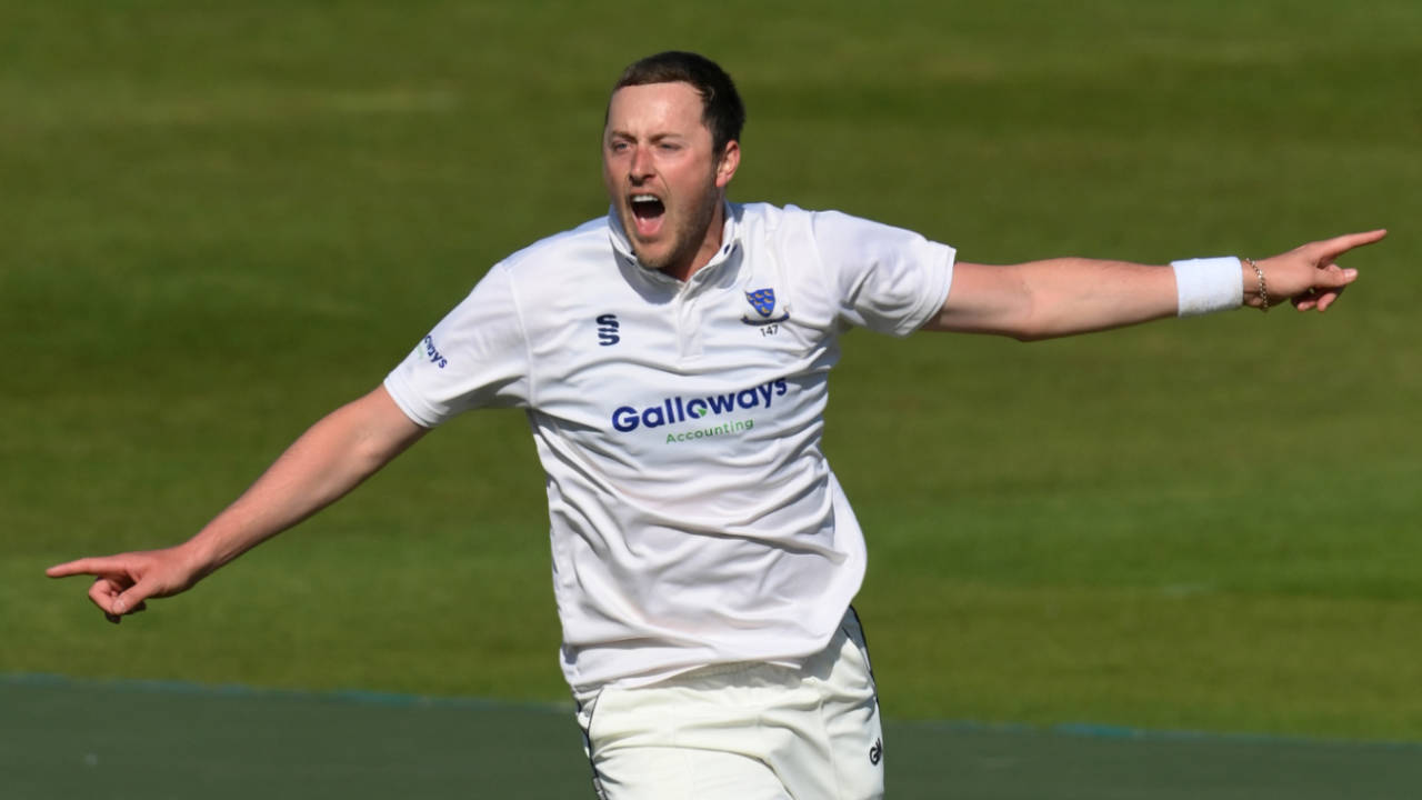 Ollie Robinson was in the wickets as Gloucestershire collapsed at Hove&nbsp;&nbsp;&bull;&nbsp;&nbsp;Getty Images