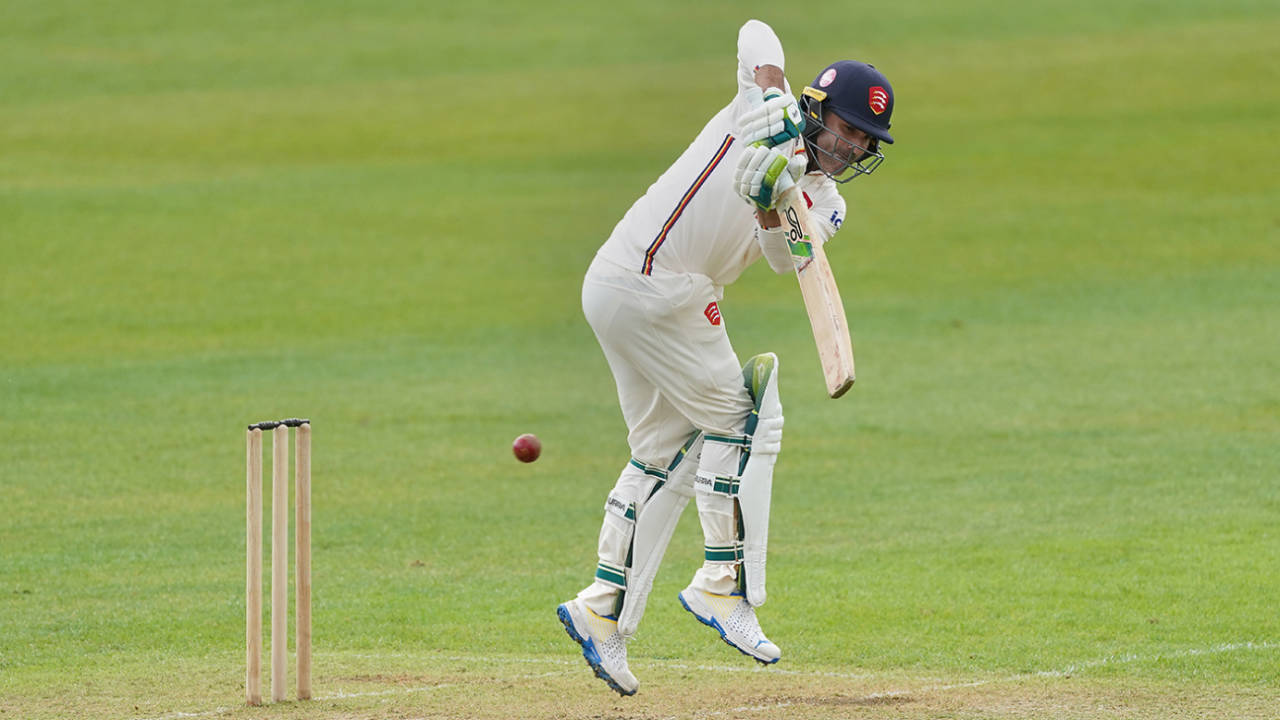 Dean Elgar battled to 80 from 156 balls in his first innings for Essex&nbsp;&nbsp;&bull;&nbsp;&nbsp;Getty Images