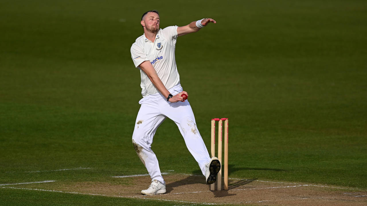 Ollie Robinson steams in after a delayed start, Sussex vs Northamptonshire, County Championship, Division Two, Hove, April 5, 2024