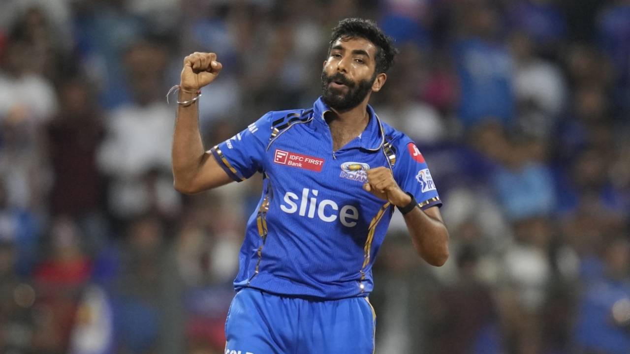 Jasprit Bumrah served up some magic on the night, finishing with 5 for 21, Mumbai Indians vs Royal Challengers Bangalore, IPL 2024, Mumbai, April 11, 2024
