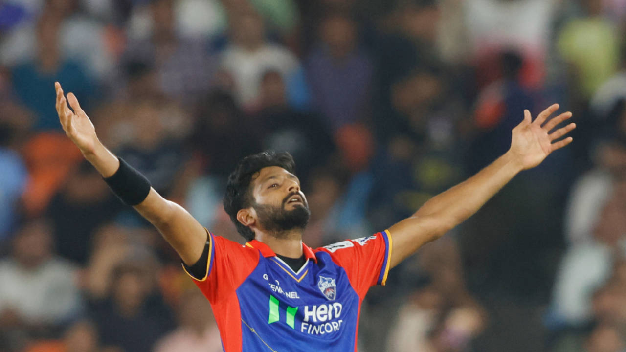 Khaleel Ahmed finished with figures of 4-1-18-1, Gujarat Titans vs Delhi Capitals, IPL 2024, Ahmedabad, April 17, 2024
