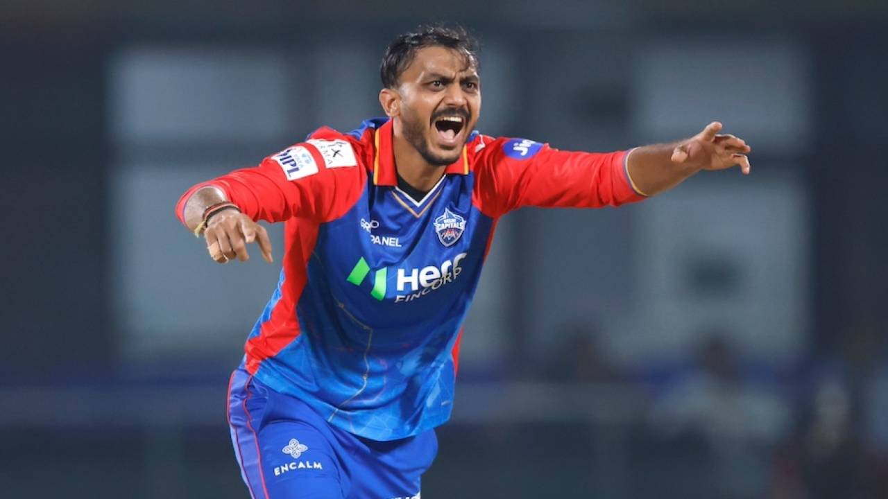 Axar Patel appeals for a wicket, Delhi Capitals vs Gujarat Titans, IPL 2024, Delhi, April 24, 2024