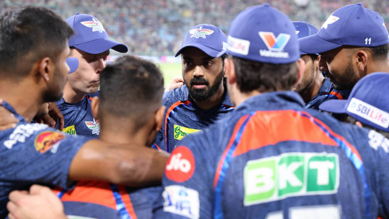 KL Rahul gives a pep talk ahead of LSG's defence of 196, Lucknow Super Giants vs Rajasthan Royals, IPL 2024, Lucknow, April 27, 2024
