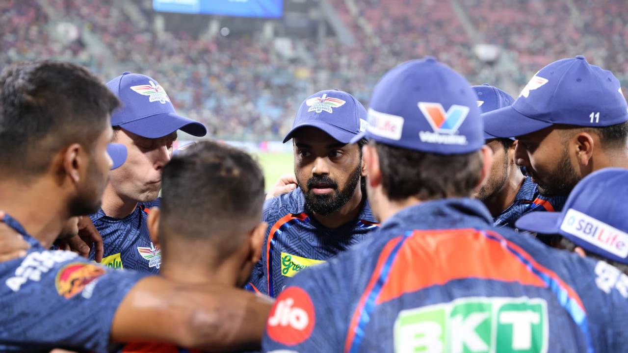 KL Rahul gives a pep talk ahead of LSG's defence of 196