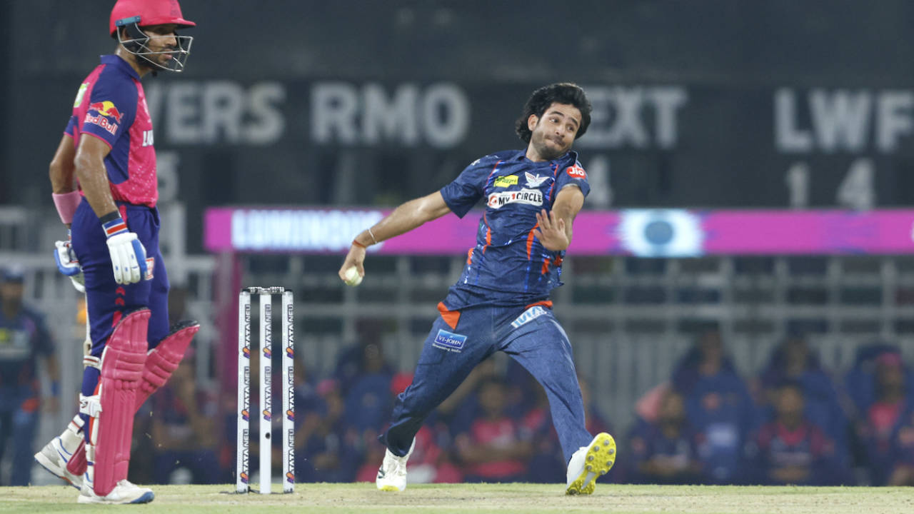 Ravi Bishnoi, who was brought on in the 16th over, bowled just the one over, Lucknow Super Giants vs Rajasthan Royals, IPL 2024, Lucknow, April 27, 2024