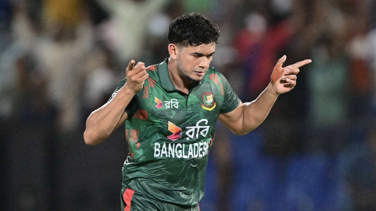Taskin Ahmed struck off successive deliveries in the seventh over, Bangladesh vs Zimbabwe, 1st T20I, Chattogram, May 3, 2024