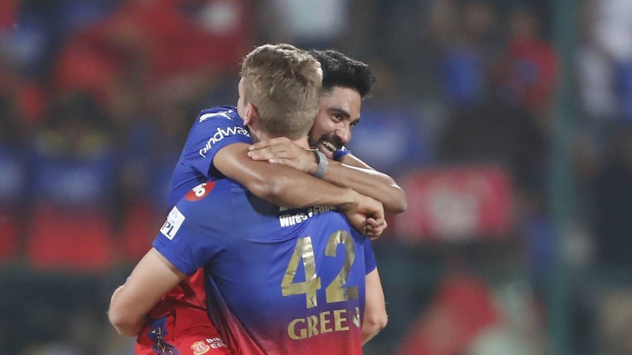 Mohammed Siraj and Cameron Green rattled Gujarat Titans with the new ball Royal Challengers Bengaluru vs Gujarat Titans, IPL 2024, Bengaluru, May 4, 2024