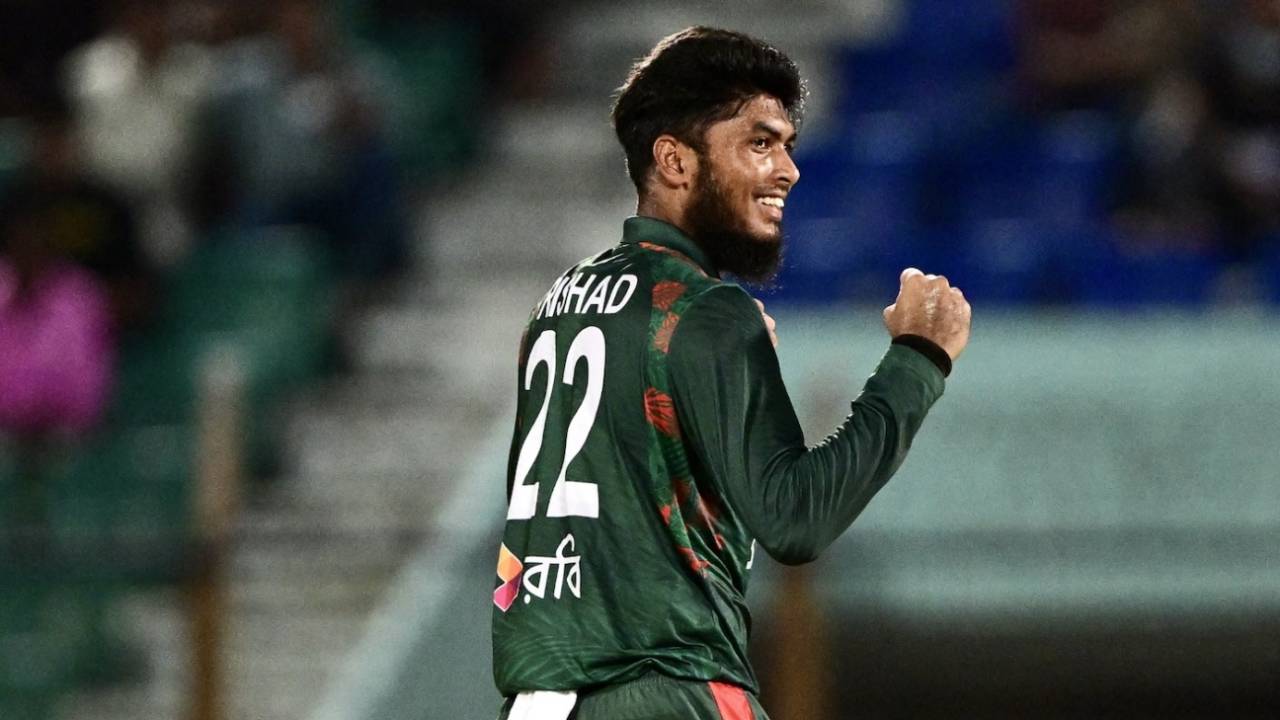 Rishad Hossain took two wickets in an over, Bangladesh vs Zimbabwe, 2nd T20I, Chattogram, May 5, 2024