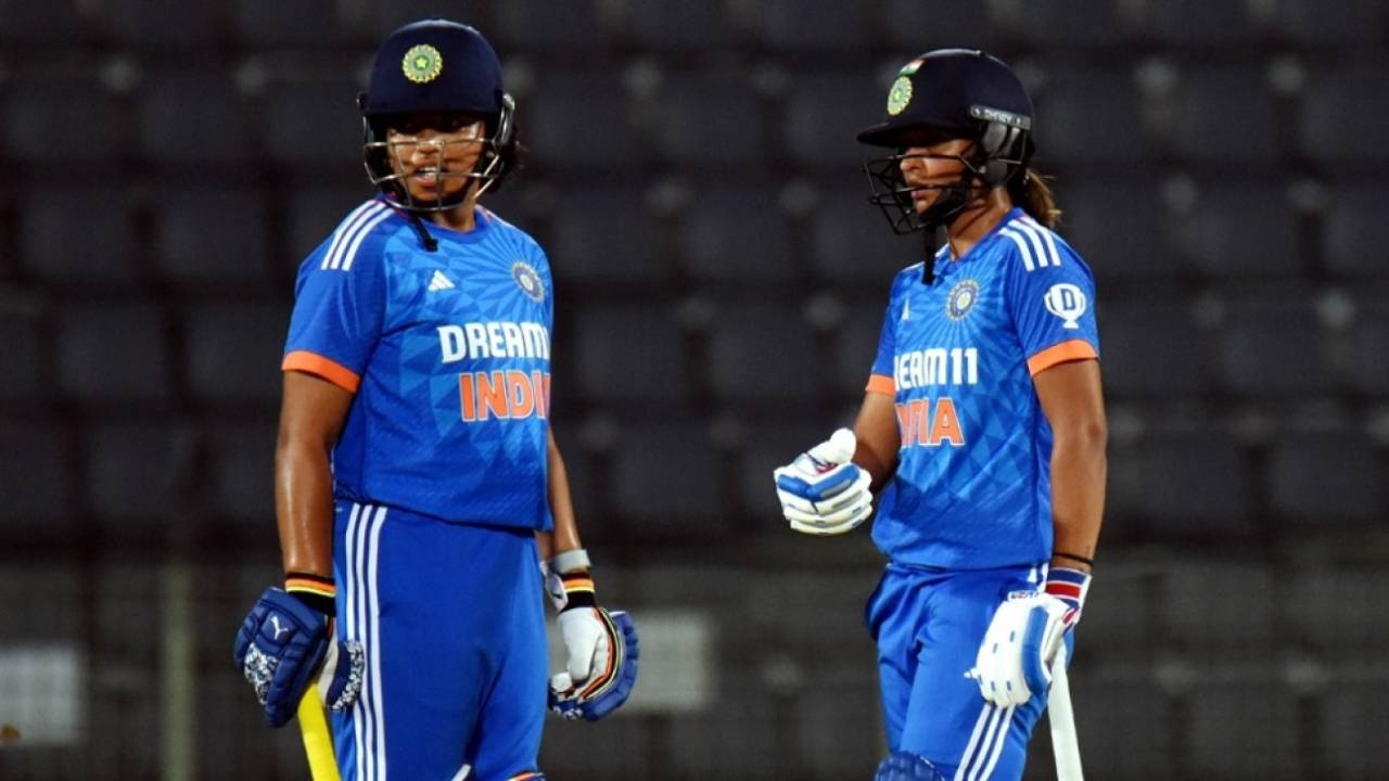 Richa Ghosh and Harmanpreet Kaur put up a solid stand, Bangladesh vs India, 4th women's T20I, Sylhet, May 6, 2024