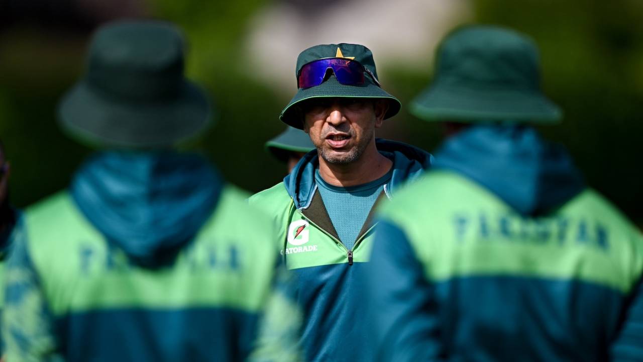 Pakistan coach Azhar Mahmood speaks to his players at a net session in Dublin, Ireland, May 9, 2024