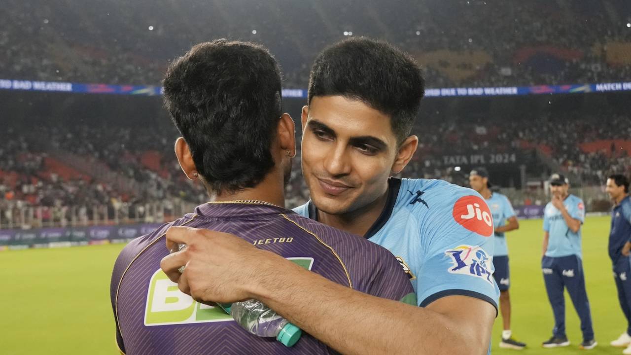 Shreyas Iyer and Shubman Gill greet each other as it seems like the game will be called off, Gujarat Titans vs Kolkata Knight Riders, IPL 2024, Ahmedabad, May 13, 2024