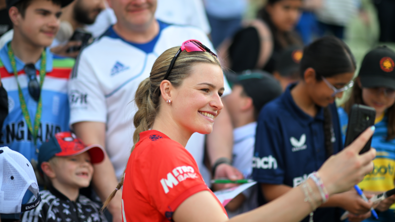 Lauren Bell takes a selfie with a fan during England's first ODI against Pakistan, England vs Pakistan, 1st women's T20I, Birmingham, May 11, 2024