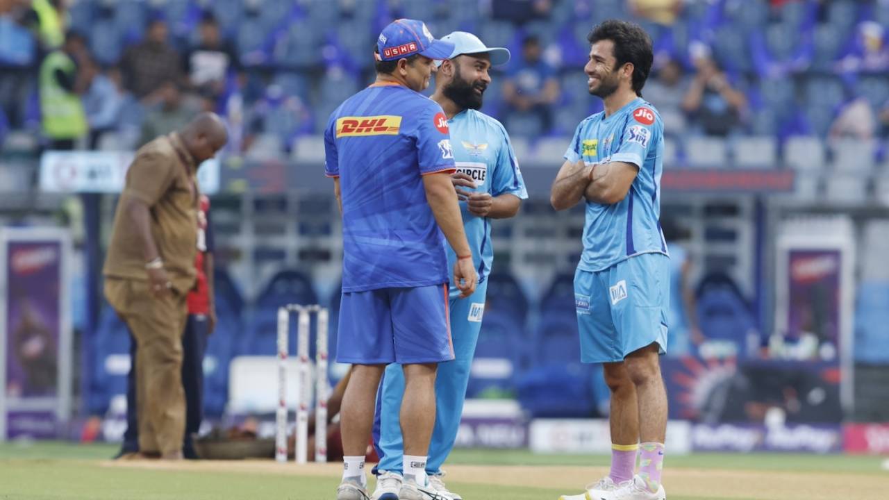 The legspinners' conference - Piyush Chawla, Amit Mishra and Ravi Bishnoi catch up, Mumbai Indians vs Lucknow Super Giants, IPL 2024, Mumbai, May 17, 2024