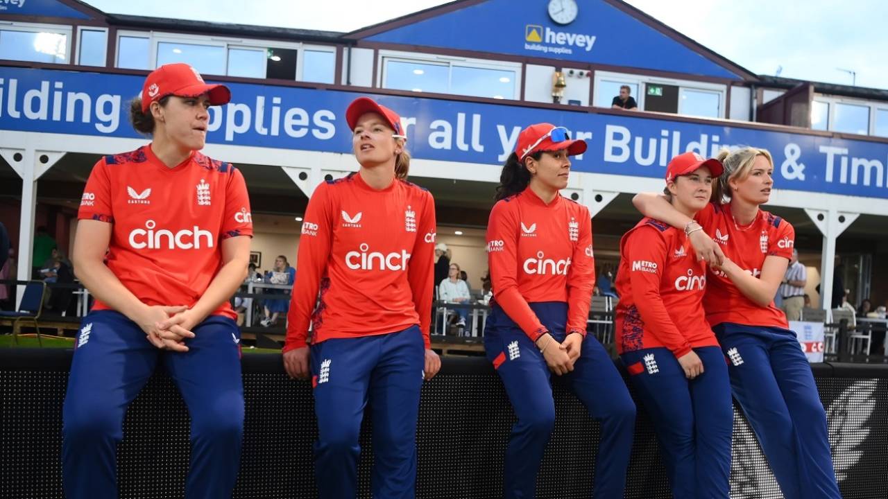 Nat Sciver-Brunt, Danni Wyatt, Maia Bouchier, Alice Capsey and Lauren Bell look on, England vs Pakistan, 2nd women's T20I, Wantage Road, May 17, 2024