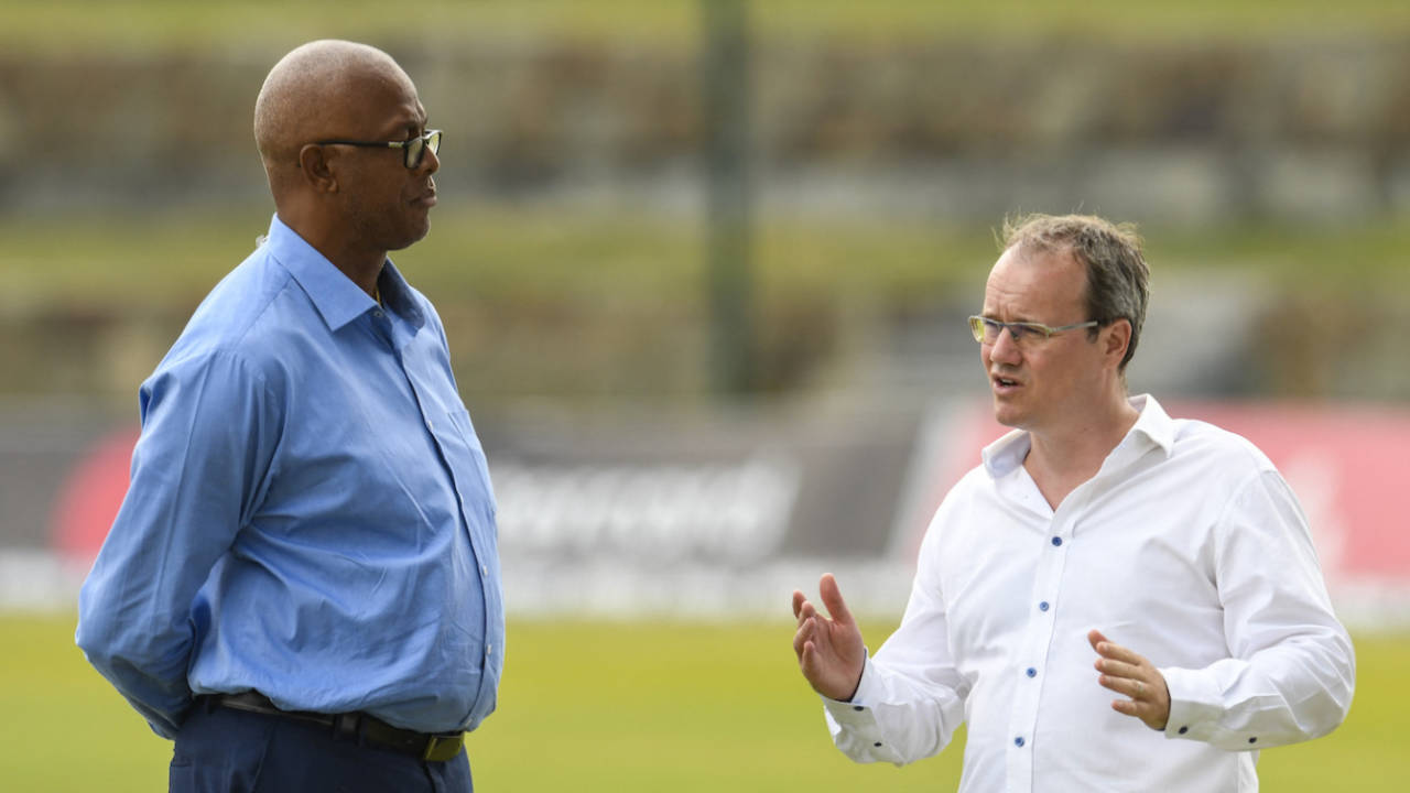Johnny Grave talks to West Indies women's coach Courtney Walsh West Indies v Sri Lanka, 1st Test, North Sound, fifth day, March 24, 2021