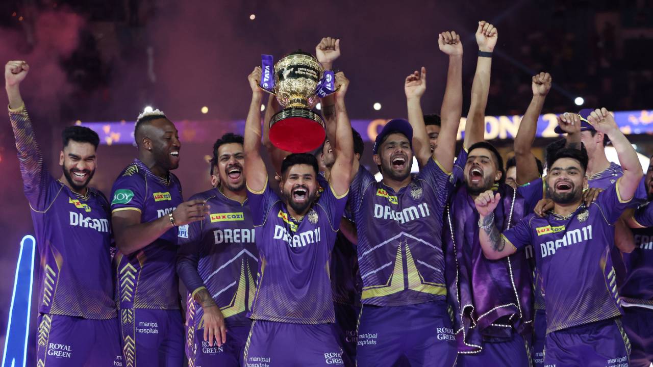 Trophy in hand, it's time for Kolkata Knight Riders' celebrations to begin, Kolkata Knight Riders vs Sunrisers Hyderabad, IPL 2024, final, Chennai, May 26, 2024