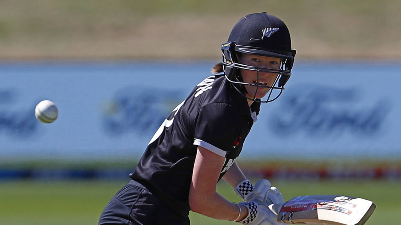 Lauren Down bats, New Zealand vs India, ODI, Queenstown, February 24, 2022