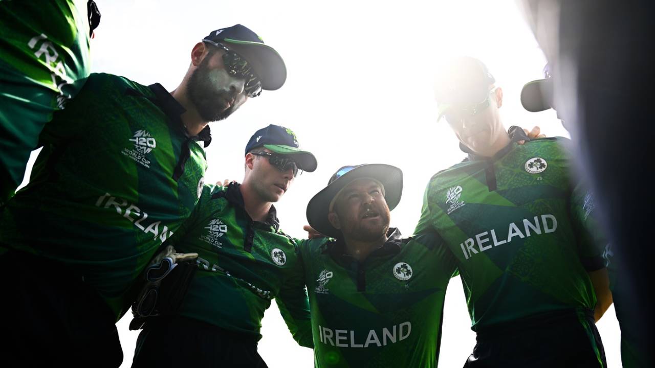 Paul Stirling speaks in a huddle, Canada vs Ireland, T20 World Cup 2024, New York, June 7, 2024