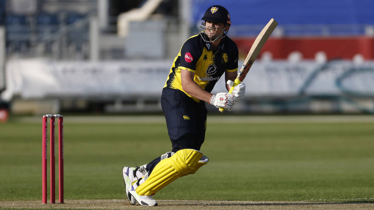 Alex Lees works the ball leg side, Birmingham vs Durham, Vitality Blast, Edgbaston, May 31, 2024