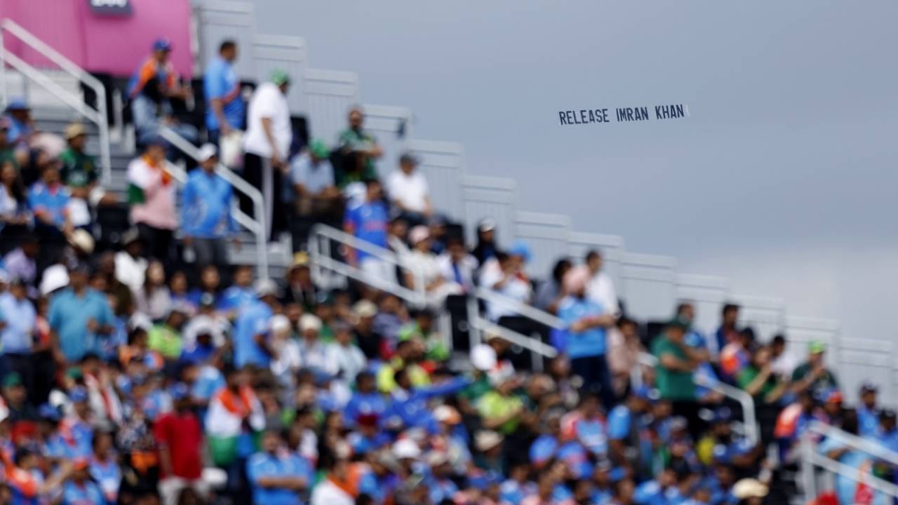 Floating around the cricket in New York, a message of support for Imran Khan, India vs Pakistan, T20 World Cup 2024, New York, June 9, 2024