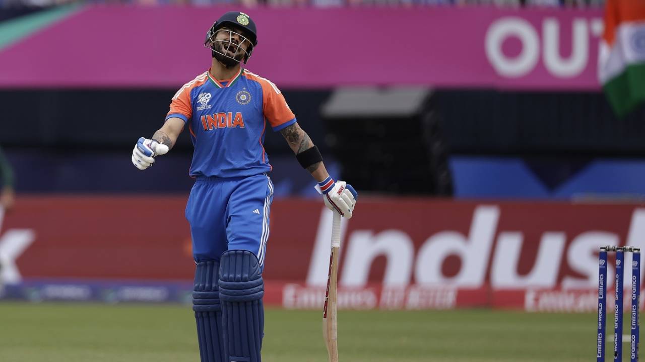 Virat Kohli is disappointed with himself after slapping a short-of-a-length Naseem Shah delivery straight to cover point, India vs Pakistan, T20 World Cup 2024, New York, June 9, 2024