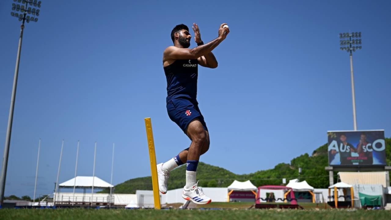 Safyaan Sharif hit the nets under clear blue skies, T20 World Cup 2024, Gros Islet, June 14, 2024